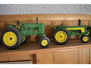 Property photo 111 - EQUIPMENT & PERSONAL PROPERTY AUCTION